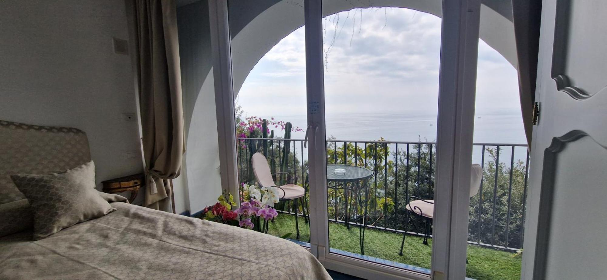 Superior Double Room Balcony Partial Sea View