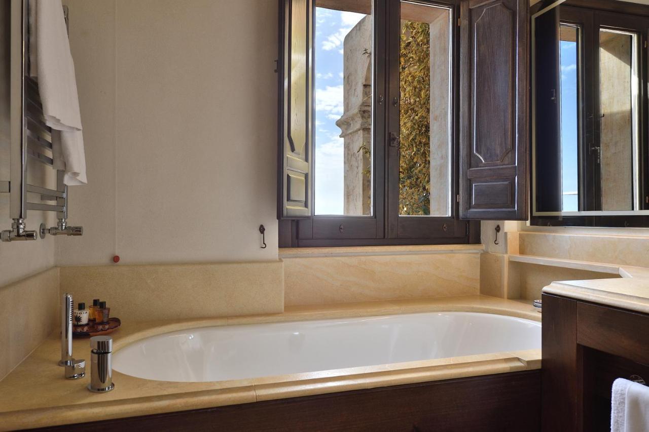 Queen Room Balcony